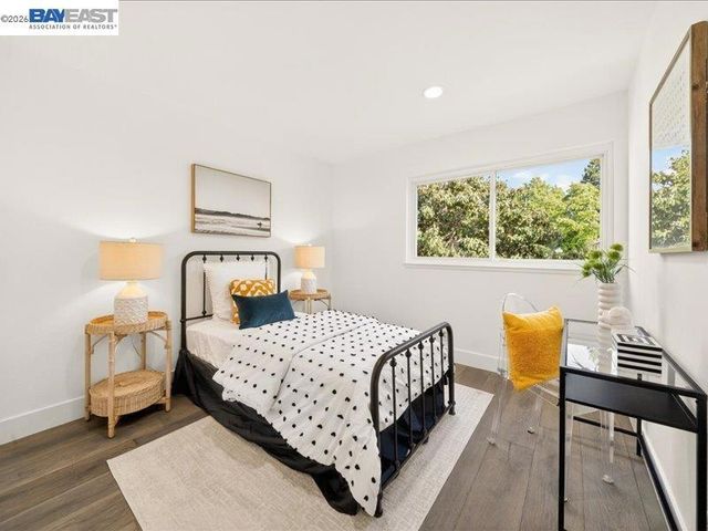 11776 Shadow Dr, Dublin, CA 94568