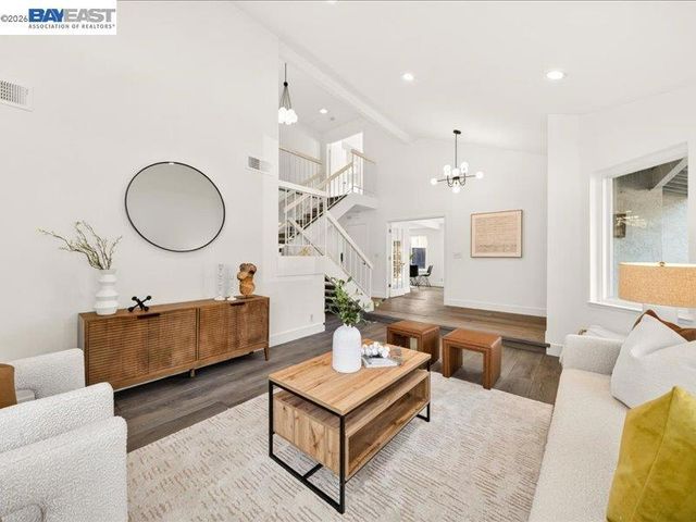 11776 Shadow Dr, Dublin, CA 94568
