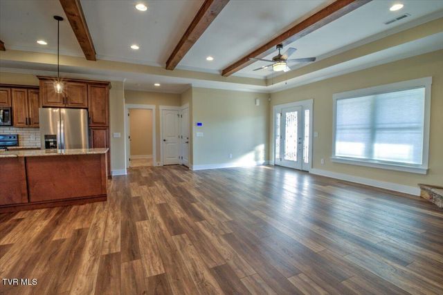 2049 Presley Crossing, Jonesborough, TN 37659