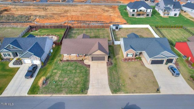 2049 Presley Crossing, Jonesborough, TN 37659