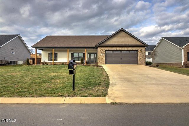 2049 Presley Crossing, Jonesborough, TN 37659