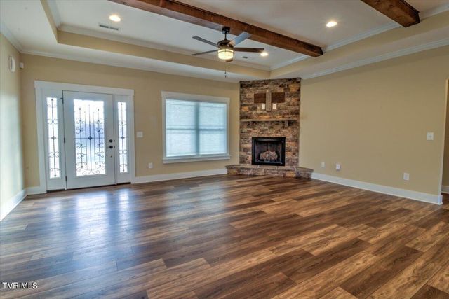 2049 Presley Crossing, Jonesborough, TN 37659