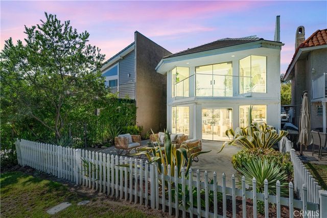 21886 Winnebago, Lake Forest, CA 92630