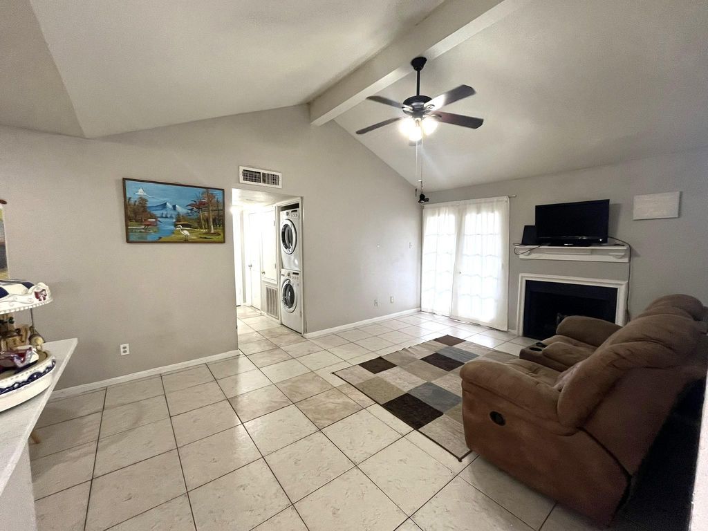 10211 Sugar Branch Drive 434, Houston, TX 77036
