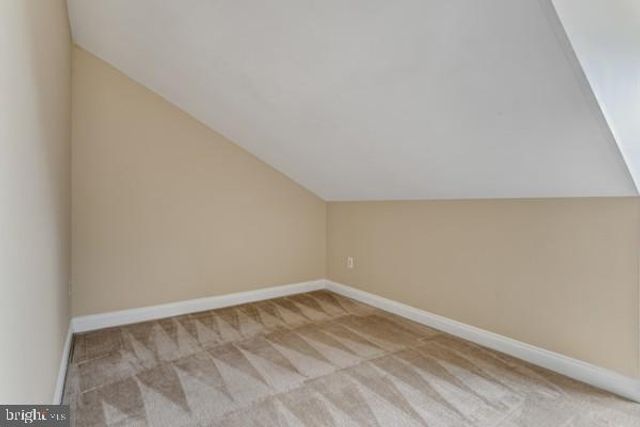 5053 DONOVAN DR, Alexandria, VA 22304