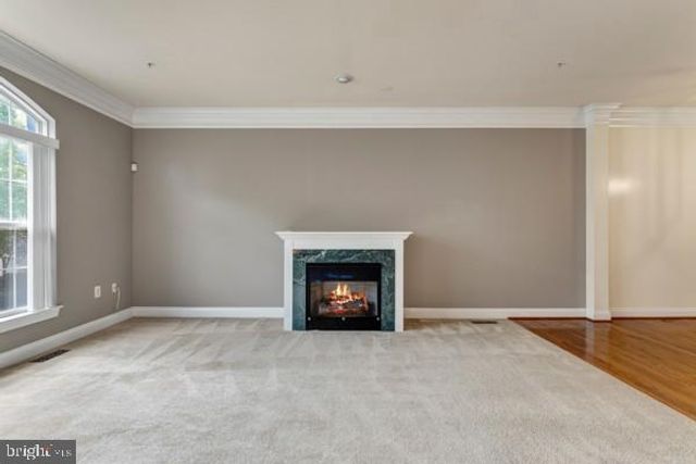 5053 DONOVAN DR, Alexandria, VA 22304