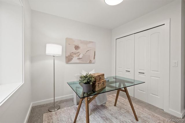 970 Henderson Avenue, Waterford, MI 48328