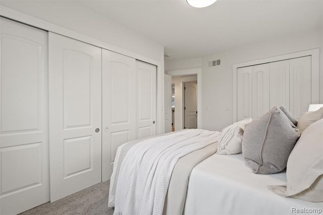 970 Henderson Avenue, Waterford, MI 48328