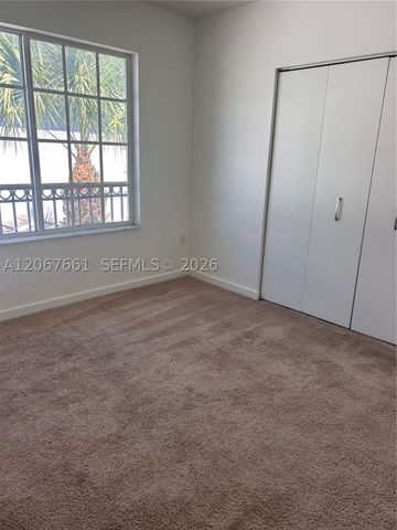 3584 NW 13th St, Lauderhill, FL 33311