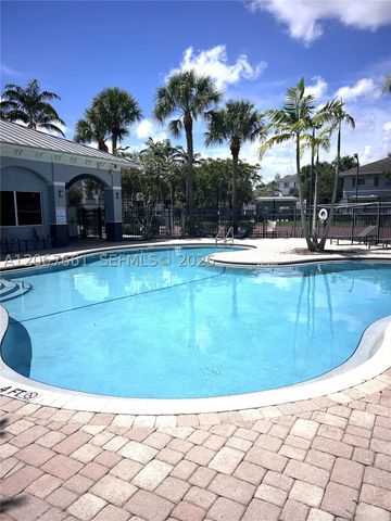 3584 NW 13th St, Lauderhill, FL 33311
