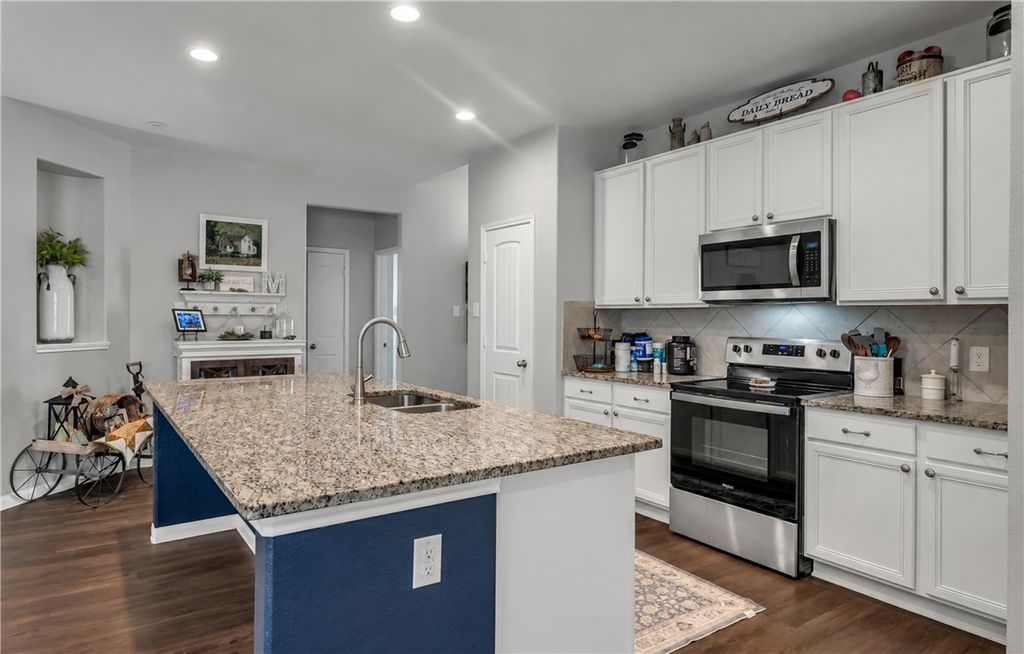 5725 Cerrillos Drive, Bryan, TX 77807 — photo 4