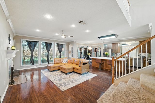 525 Magnolia Trail, Desoto, TX 75115