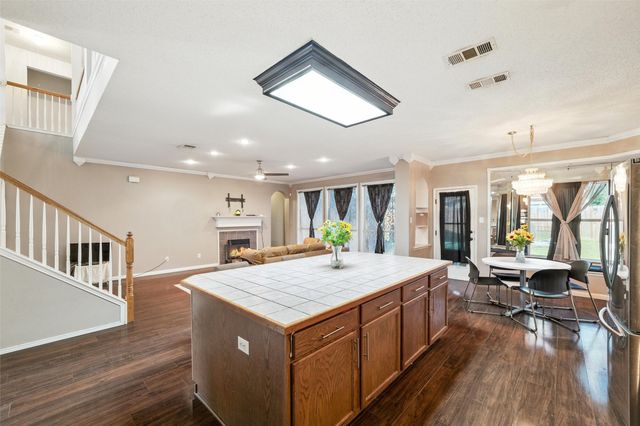 525 Magnolia Trail, Desoto, TX 75115