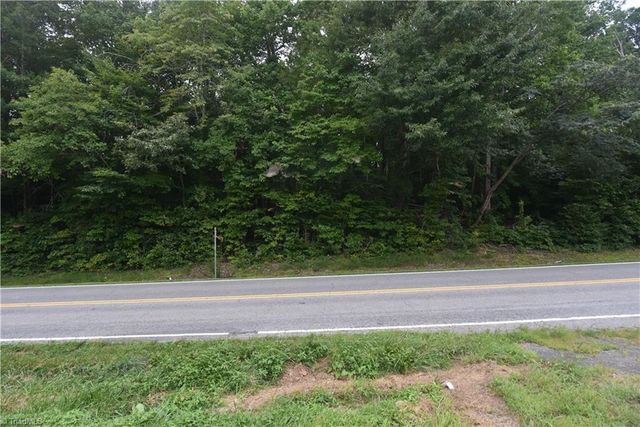 141 Hastings Hill Road, Kernersville, NC 27284