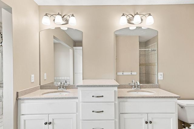 10520 106th Avenue N, Hanover, MN 55341