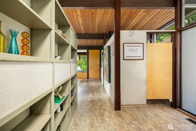 14827 SE 55th Street, Bellevue, WA 98006