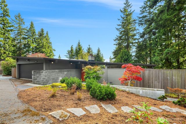 14827 SE 55th Street, Bellevue, WA 98006