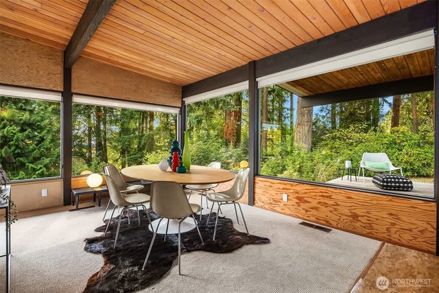 14827 SE 55th Street, Bellevue, WA 98006