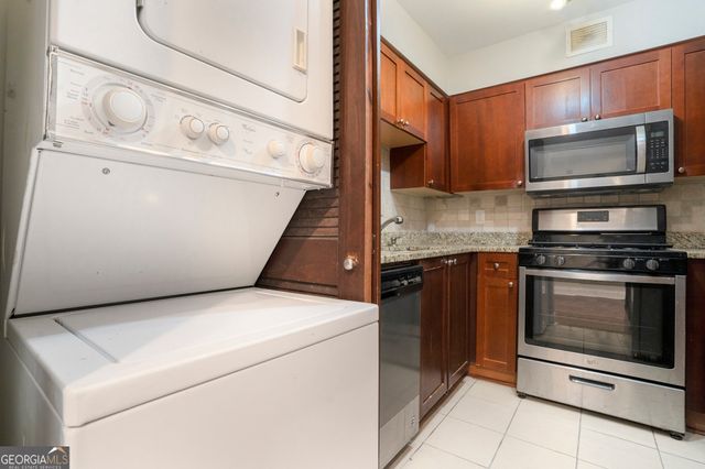 2479 Peachtree Road NE APT 708, Atlanta, GA 30305