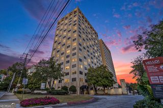 2479 Peachtree Road NE APT 708, Atlanta, GA 30305