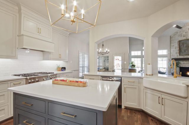 20655 Lavone Drive, Porter, TX 77365