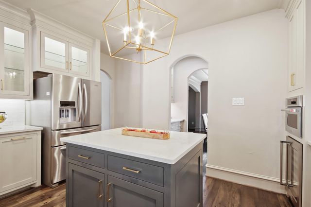 20655 Lavone Drive, Porter, TX 77365