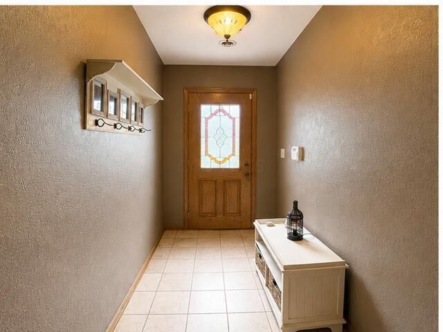 1988 Independence Boulevard, Lancaster, OH 43130