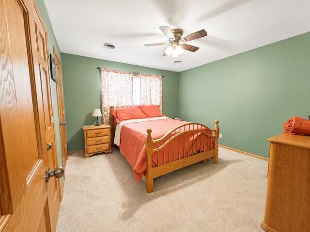 1988 Independence Boulevard, Lancaster, OH 43130