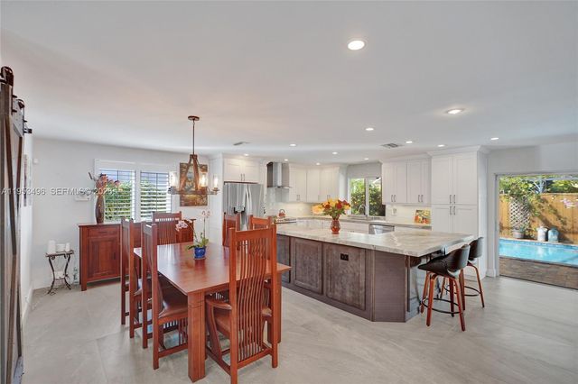 1237 Garfield St, Hollywood, FL 33019