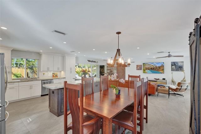 1237 Garfield St, Hollywood, FL 33019