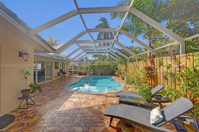 1237 Garfield St, Hollywood, FL 33019