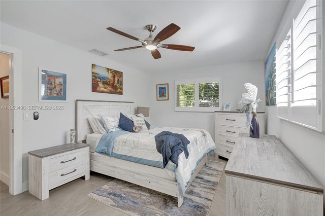 1237 Garfield St, Hollywood, FL 33019