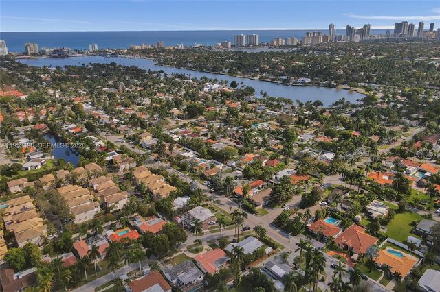 1237 Garfield St, Hollywood, FL 33019