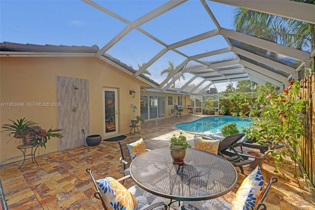 1237 Garfield St, Hollywood, FL 33019