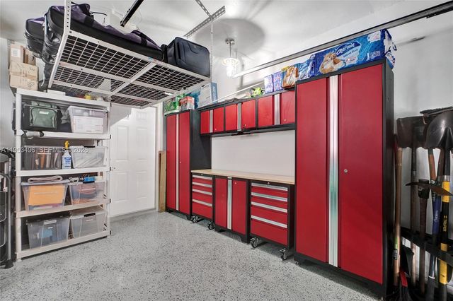 1237 Garfield St, Hollywood, FL 33019