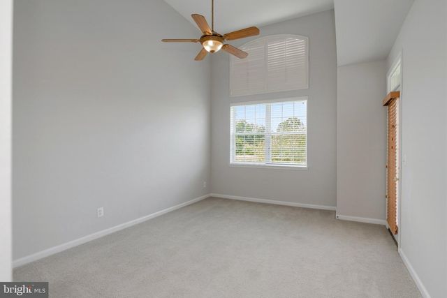 13960 GREENDALE DR, Woodbridge, VA 22191