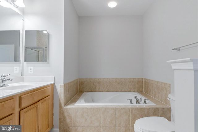 13960 GREENDALE DR, Woodbridge, VA 22191