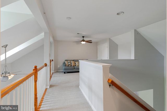 13960 GREENDALE DR, Woodbridge, VA 22191