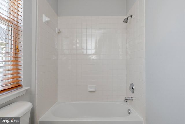 13960 GREENDALE DR, Woodbridge, VA 22191