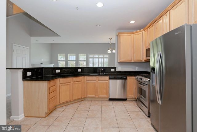 13960 GREENDALE DR, Woodbridge, VA 22191