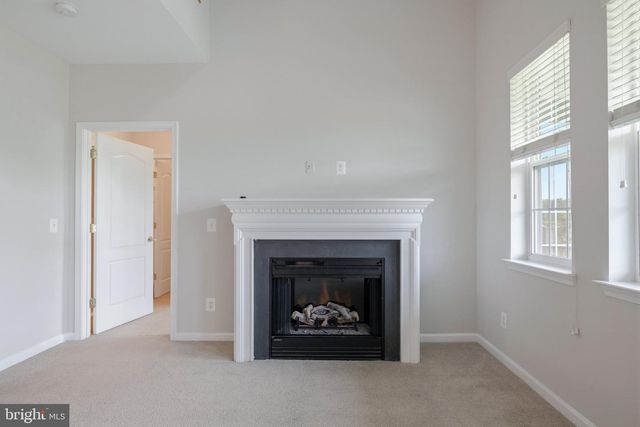 13960 GREENDALE DR, Woodbridge, VA 22191