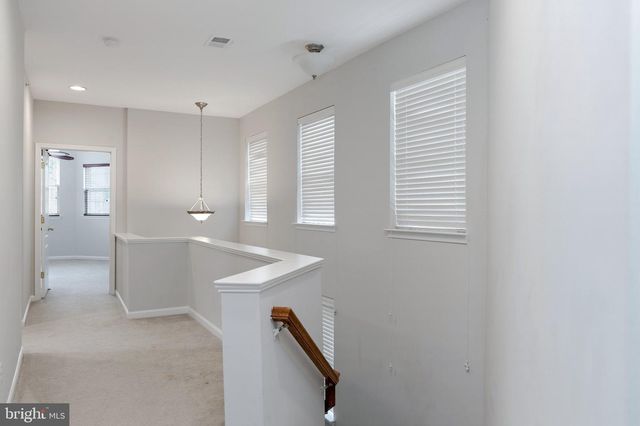 13960 GREENDALE DR, Woodbridge, VA 22191