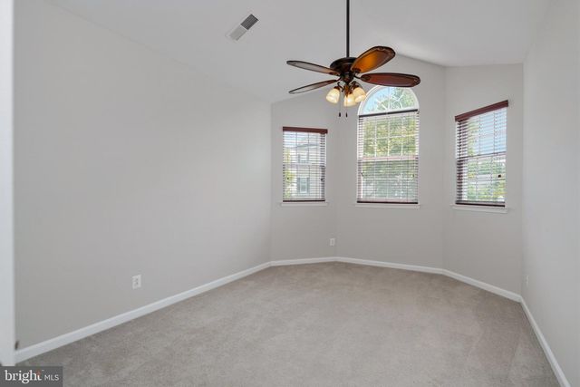 13960 GREENDALE DR, Woodbridge, VA 22191