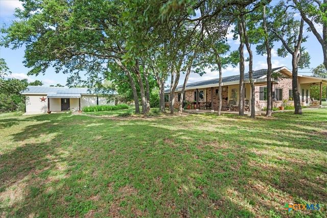 209 E Meadow Lane, Wimberley, TX 78676