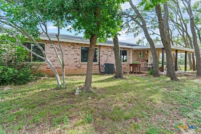 209 E Meadow Lane, Wimberley, TX 78676