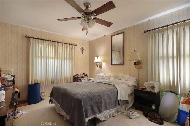 803 E La Palma, Inglewood, CA 90301