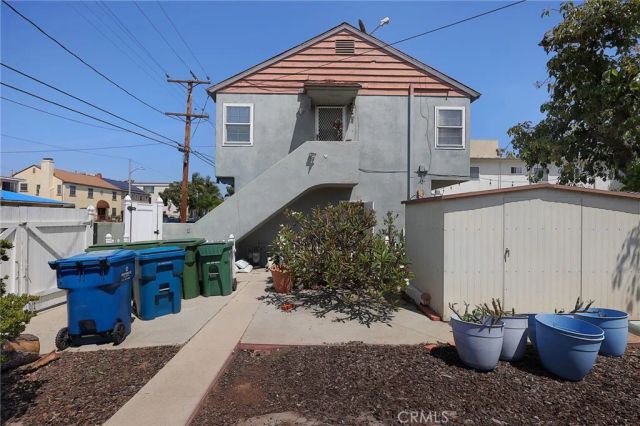 803 E La Palma, Inglewood, CA 90301