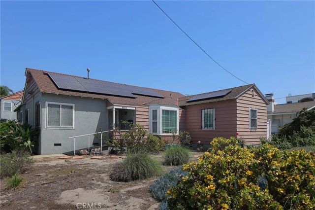 803 E La Palma, Inglewood, CA 90301
