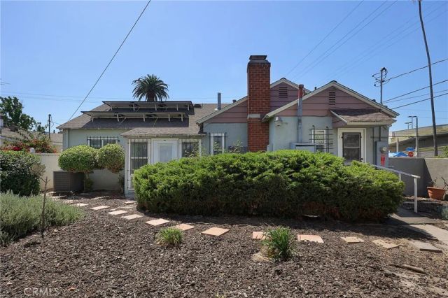 803 E La Palma, Inglewood, CA 90301