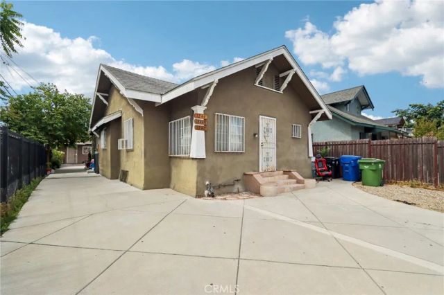 1242 E 43rd, Los Angeles, CA 90011